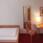 Air In Hotel