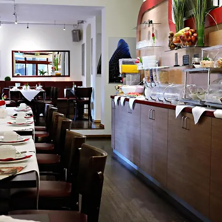 Air In Отель 3*