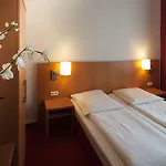 호텔 에어 인 3*