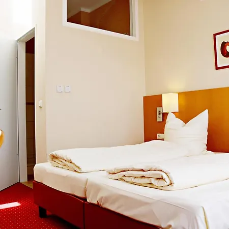 Air In Hotel